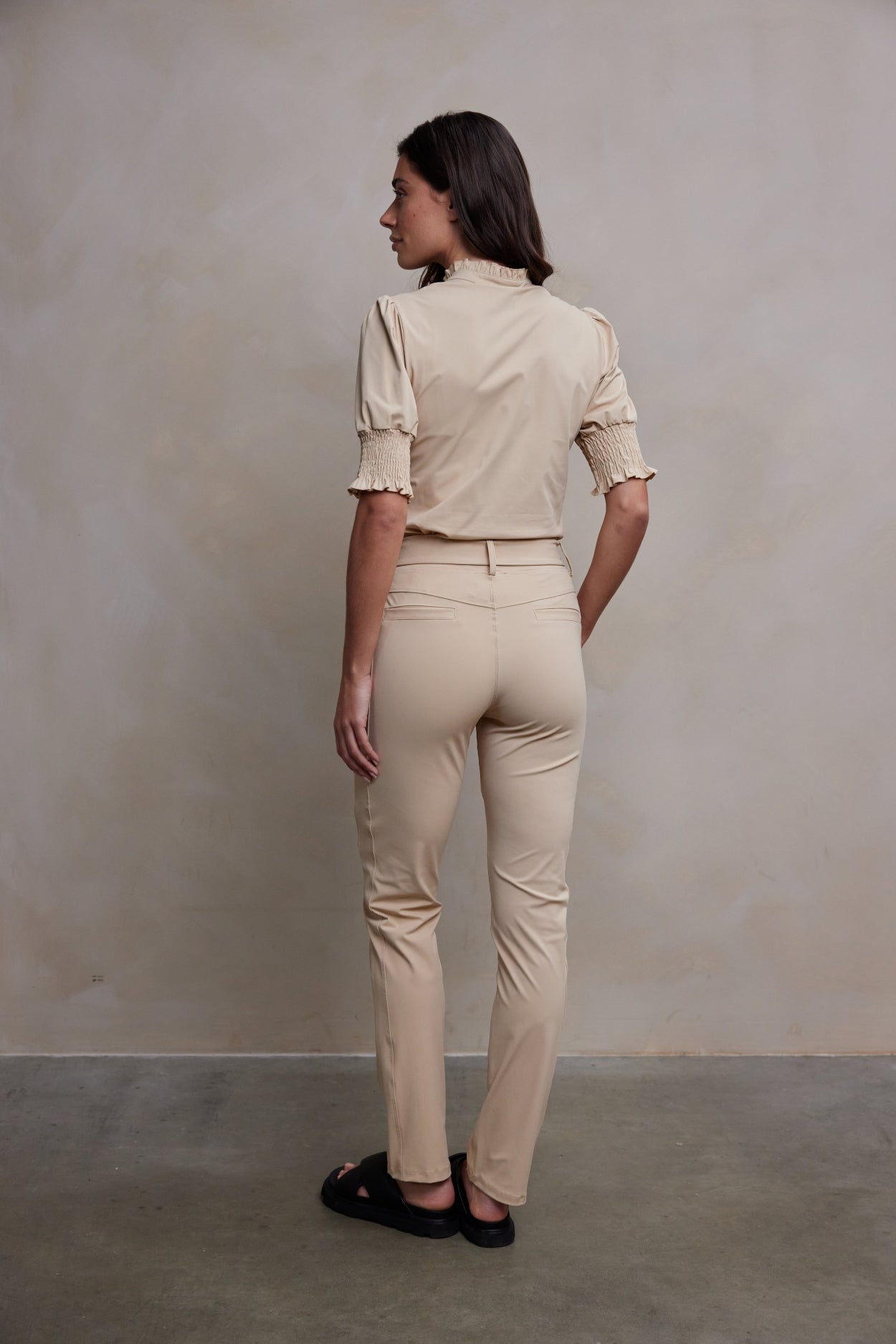 Ezie Pants | Sand