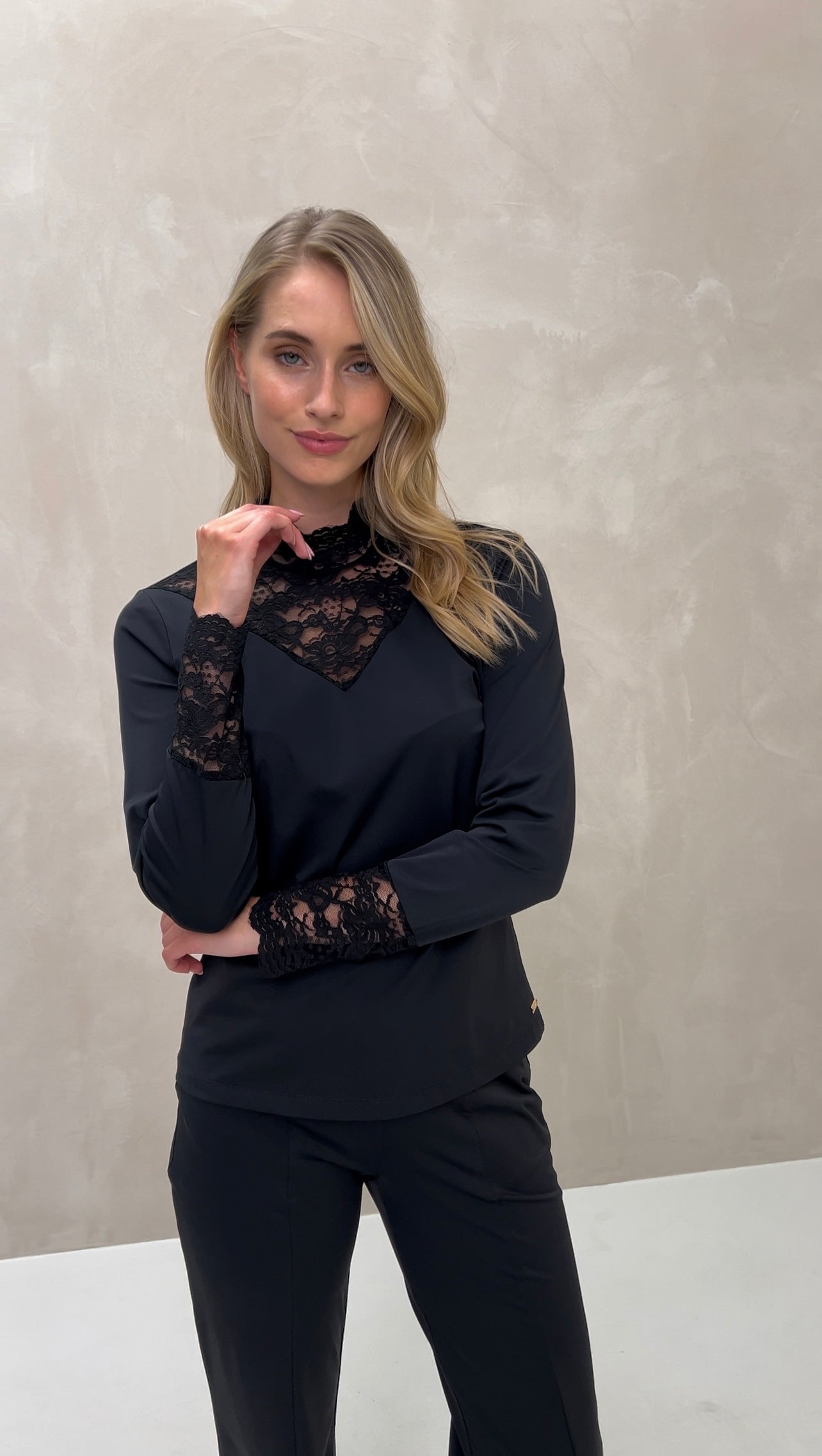 Michelle Top | Black